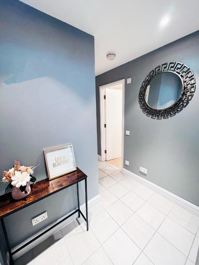 Amazing Flat Near South Kensington - 2 To 3 Bedrooms 伦敦 外观 照片