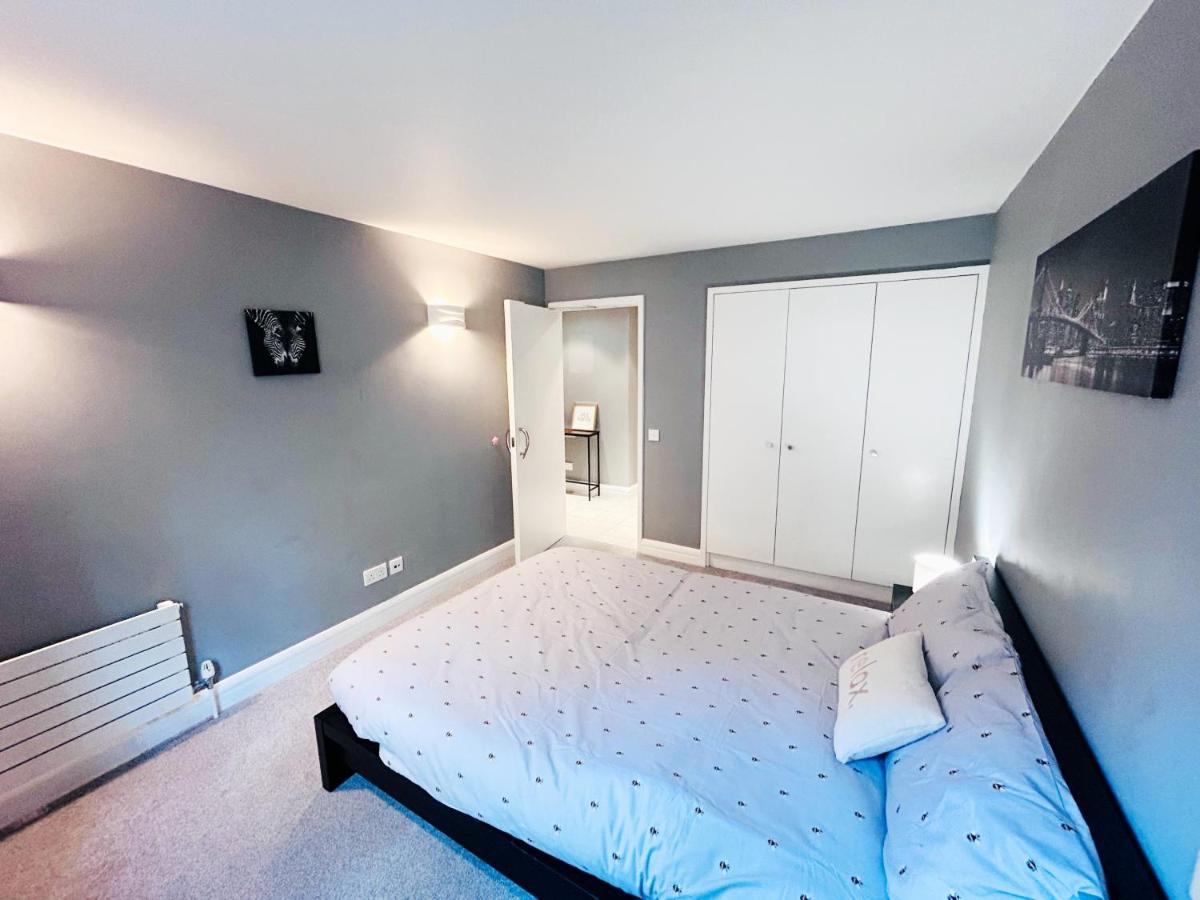 Amazing Flat Near South Kensington - 2 To 3 Bedrooms 伦敦 外观 照片